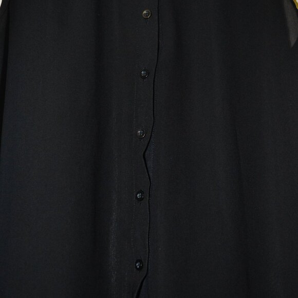 3/$15 🌺Jewel Collar sleeveless blouse - Picture 4 of 7